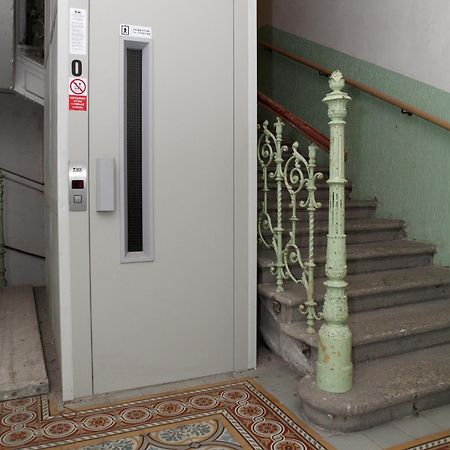 7K - Apartmany Lazenska Karlovy Vary Bagian luar foto