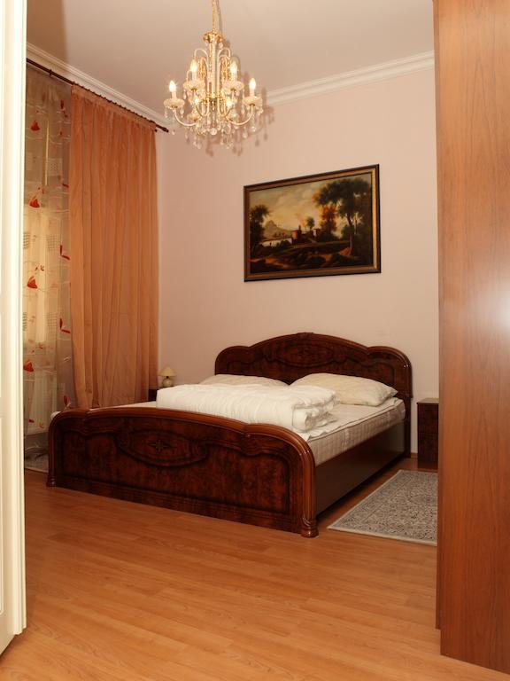 7K - Apartmany Lazenska Karlovy Vary Bagian luar foto