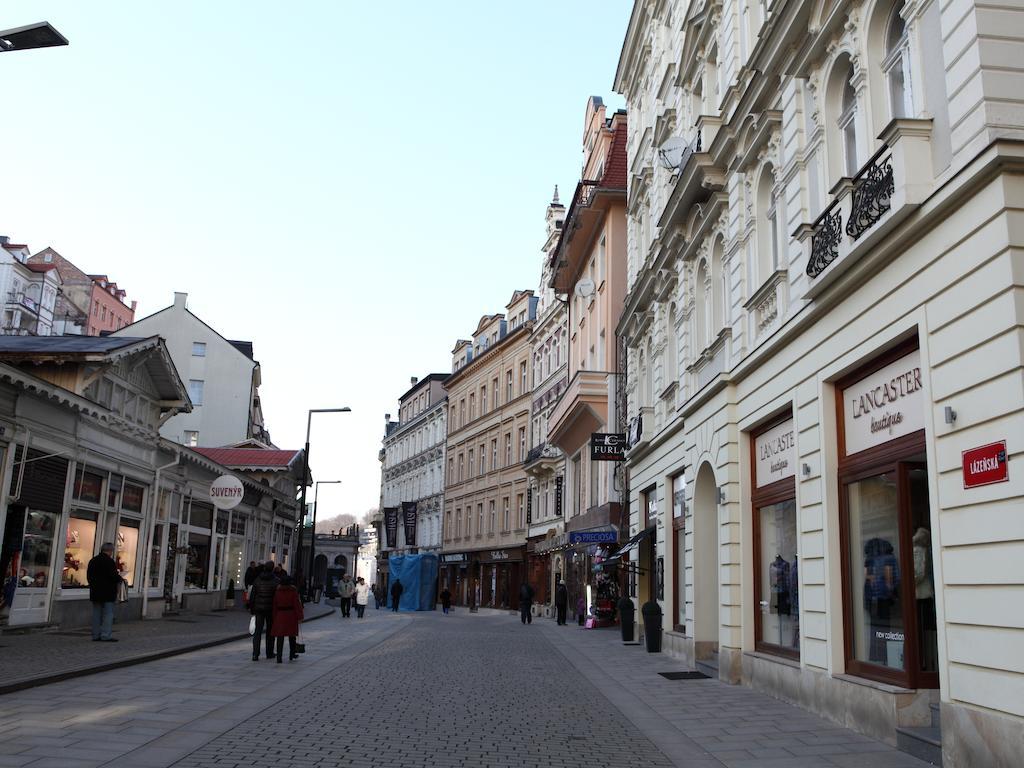 7K - Apartmany Lazenska Karlovy Vary Bagian luar foto