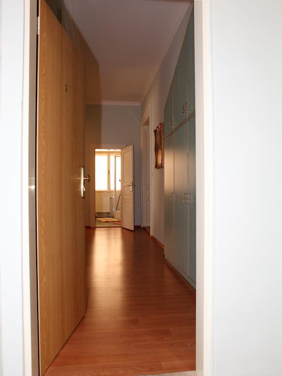 7K - Apartmany Lazenska Karlovy Vary Bagian luar foto